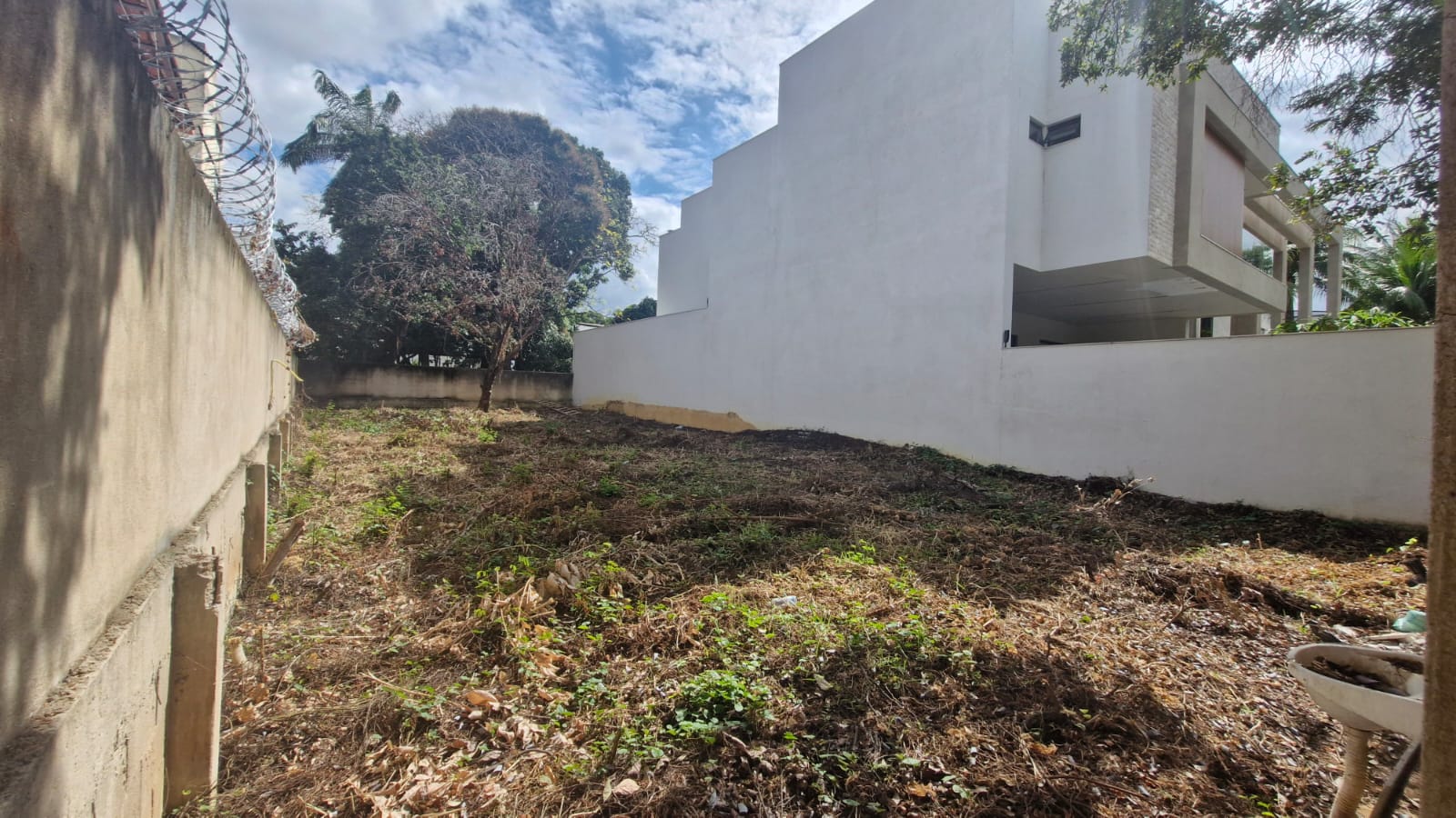 Lote Na Ilha dos Araújos