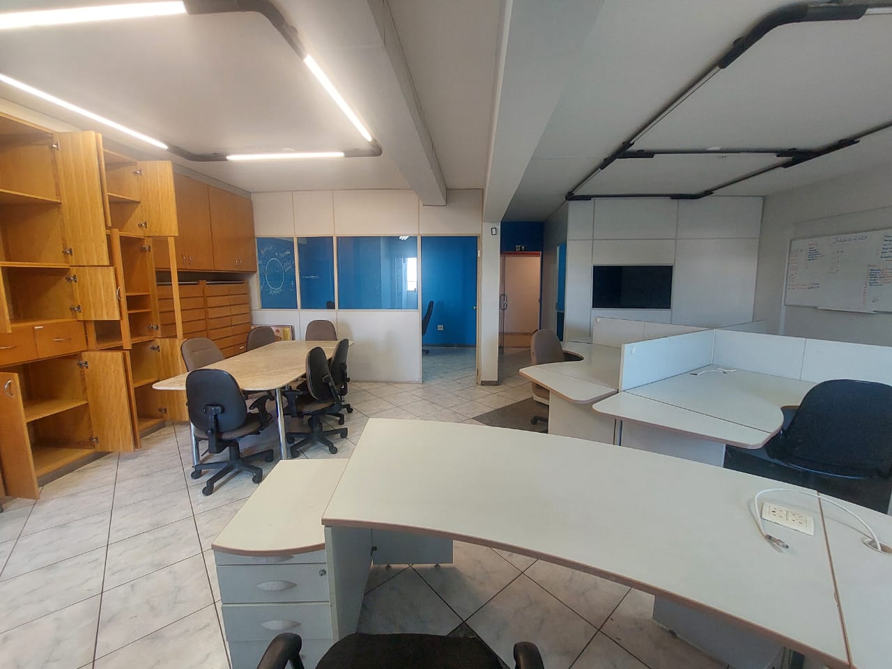 Sala - Locação, Centro, Governador Valadares, MG