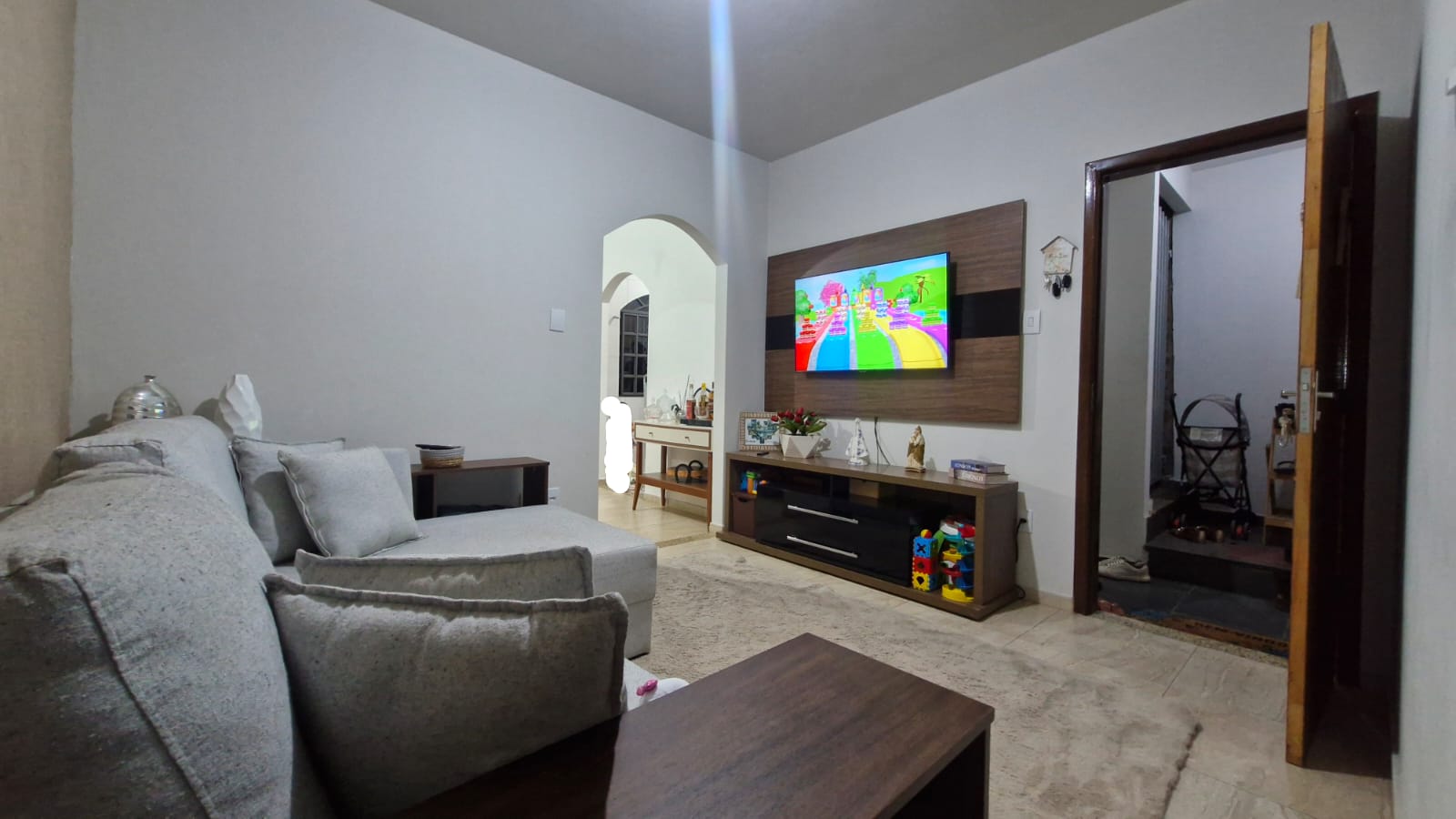 Prédio com com 02 Apartamentos Vila Bretas