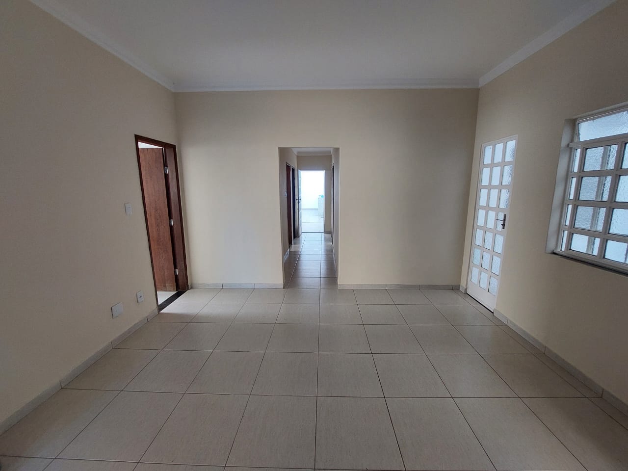 CASA PARA LOCAÇÃO BAIRRO ESPLANADINHA