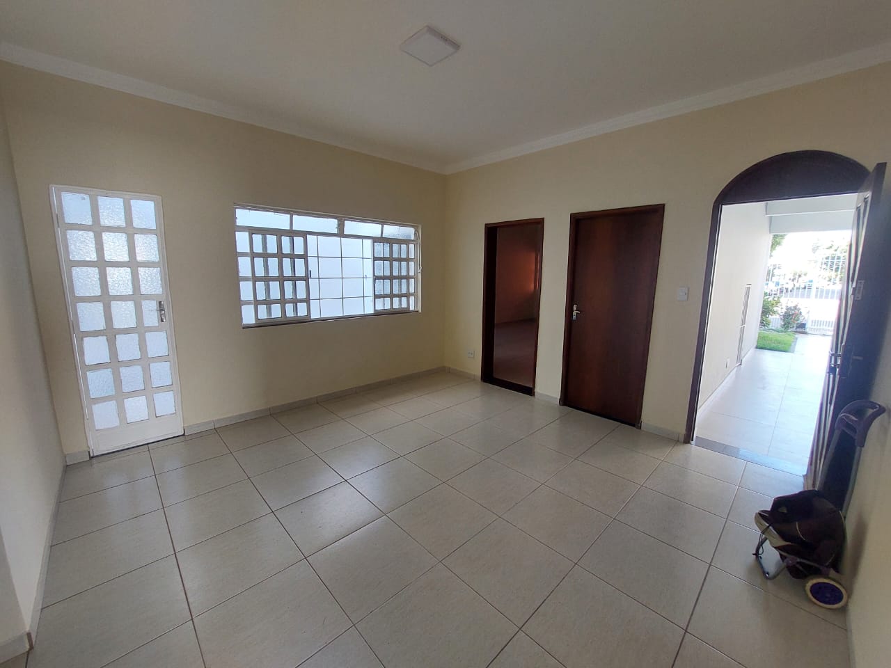 CASA PARA LOCAÇÃO BAIRRO ESPLANADINHA