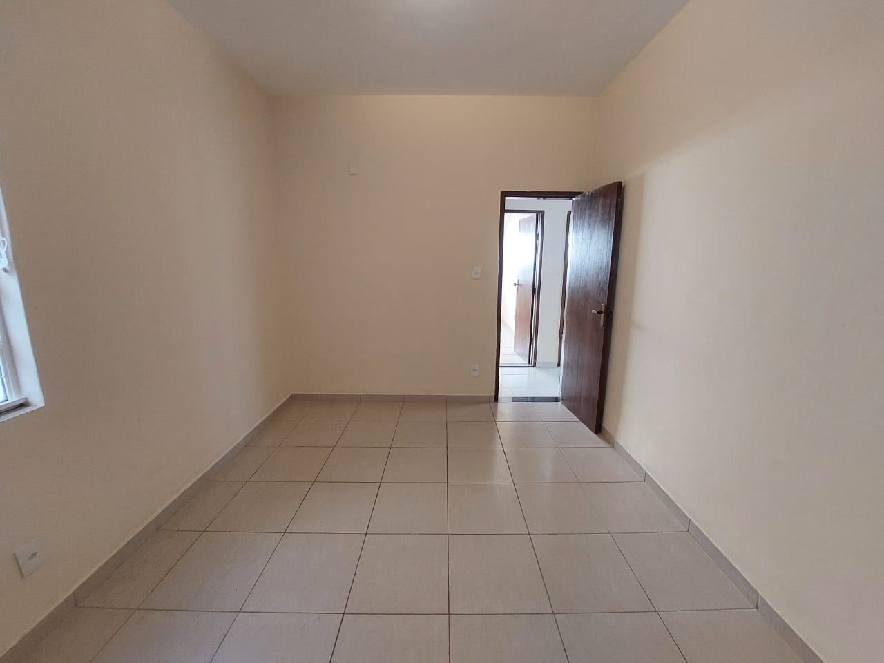 CASA PARA LOCAÇÃO BAIRRO ESPLANADINHA