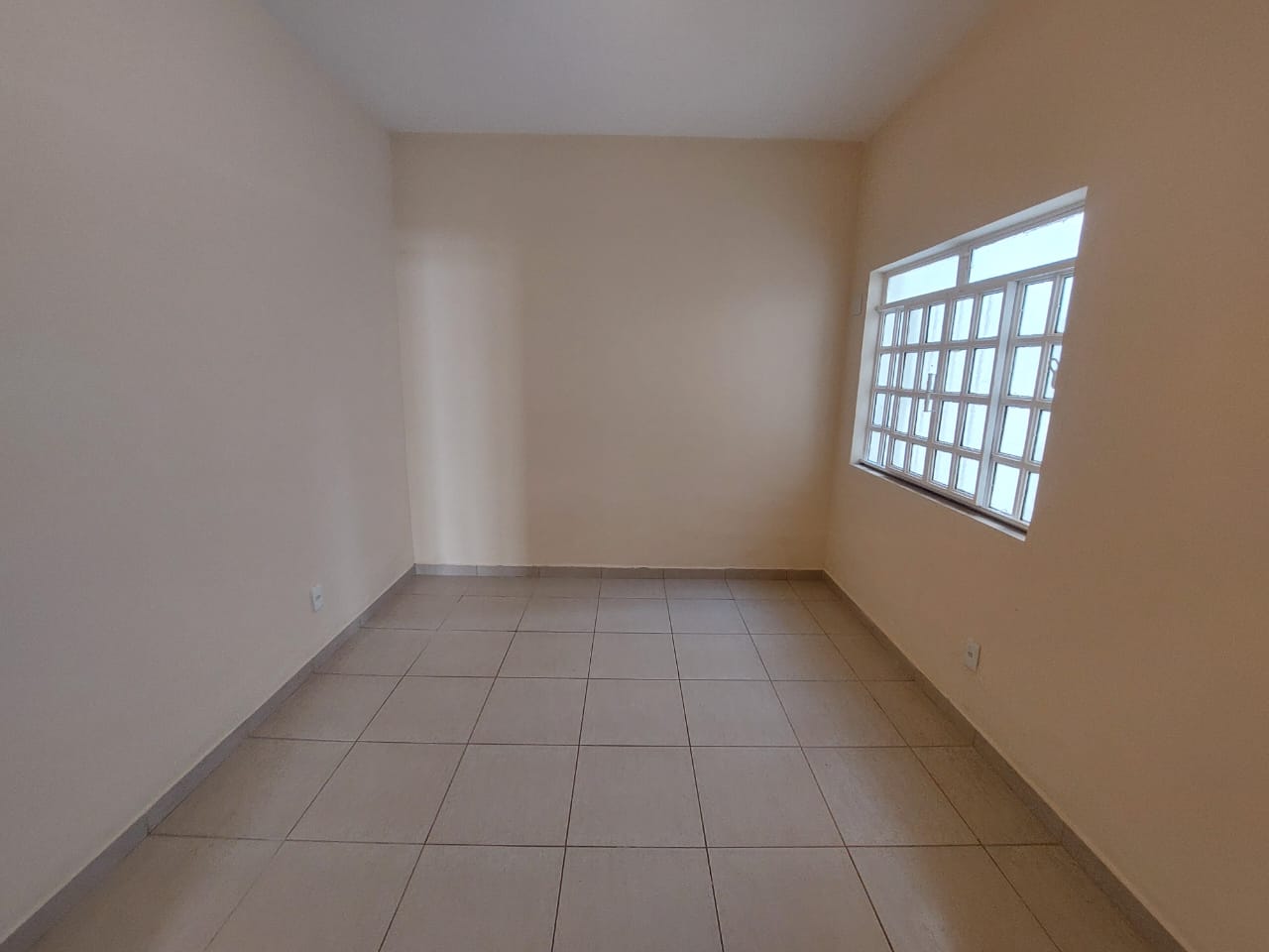 CASA PARA LOCAÇÃO BAIRRO ESPLANADINHA