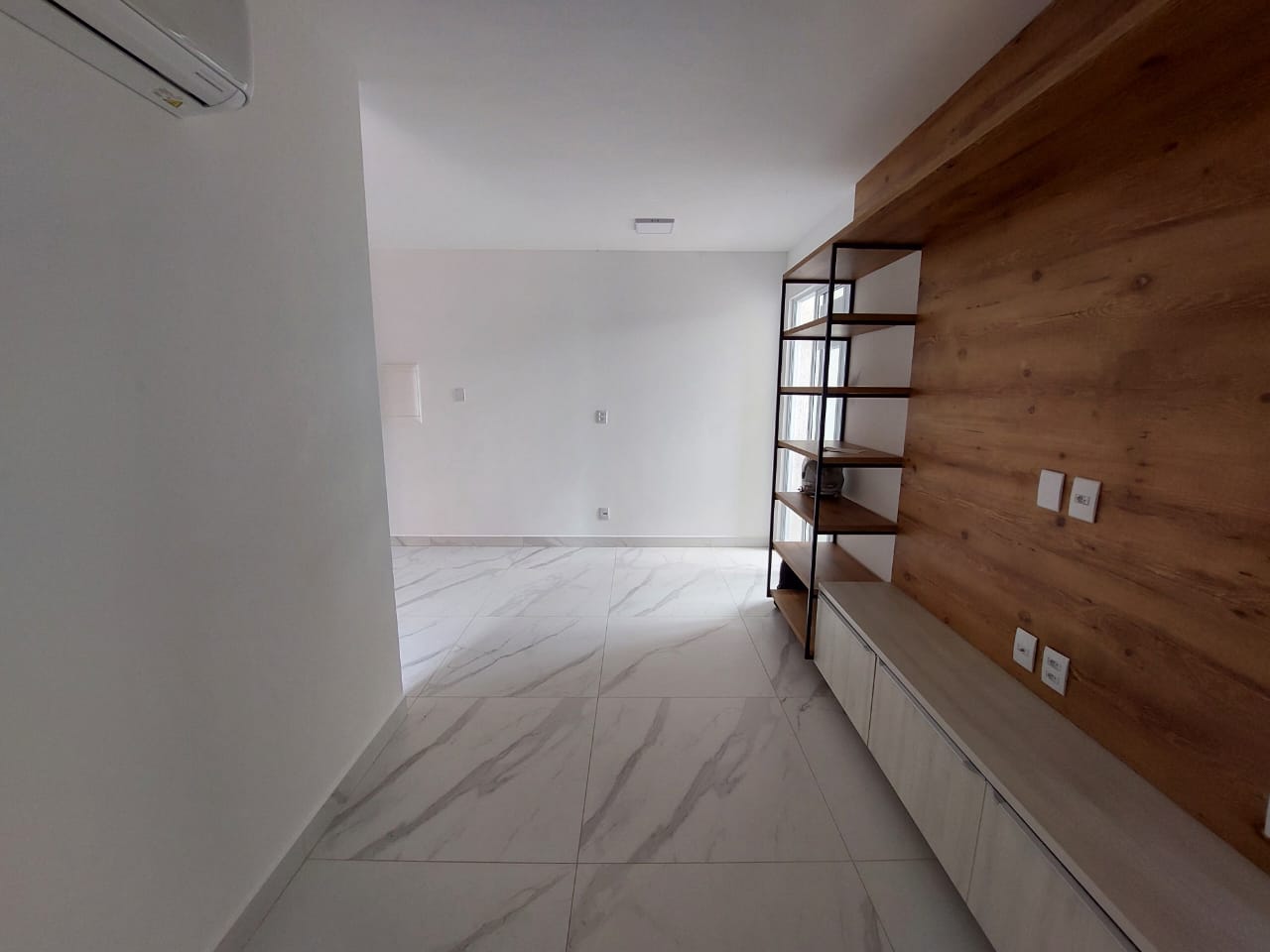 APARTAMENTO NOVINHO 1° LOCAÇÃO