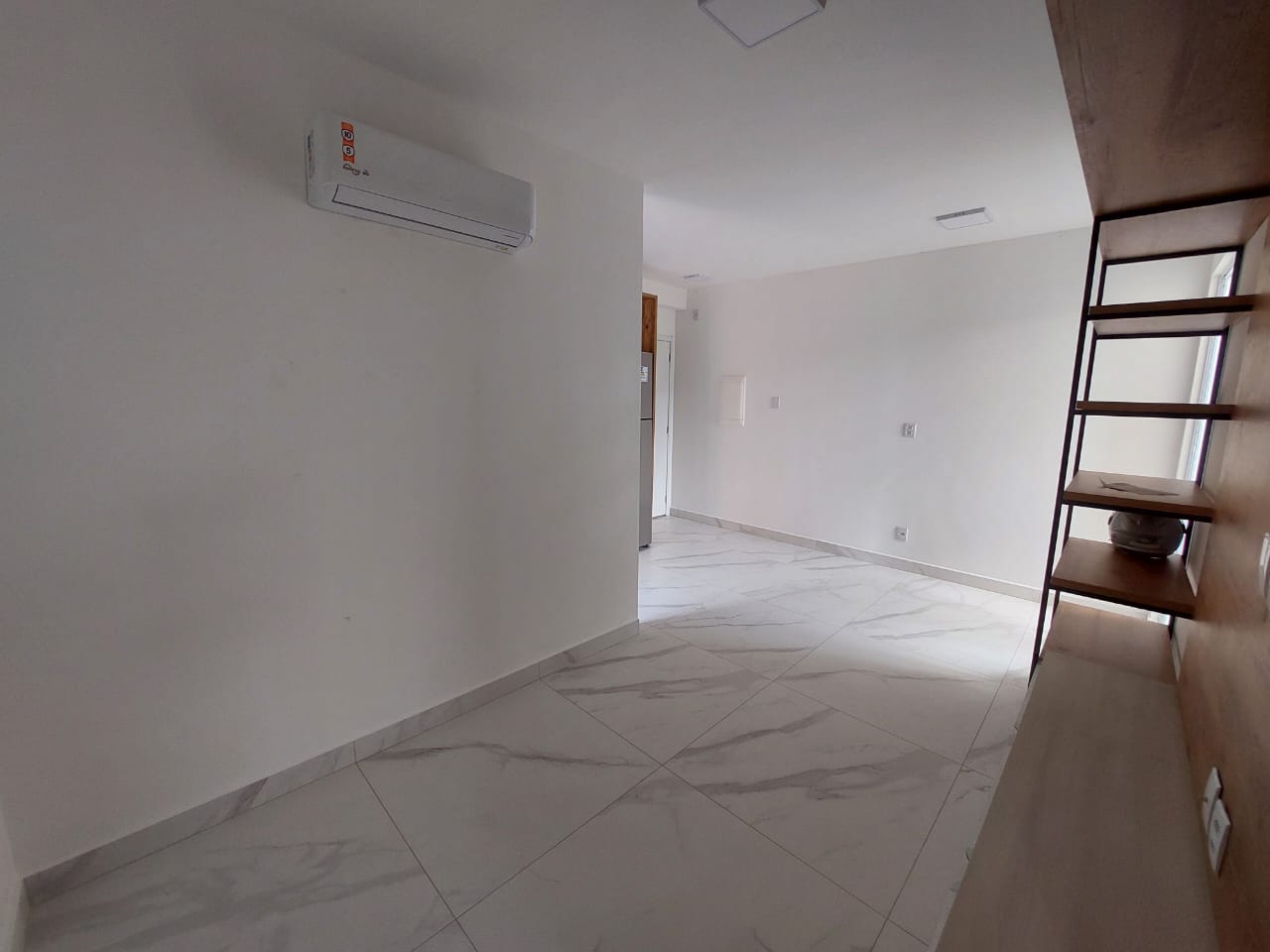 APARTAMENTO NOVINHO 1° LOCAÇÃO