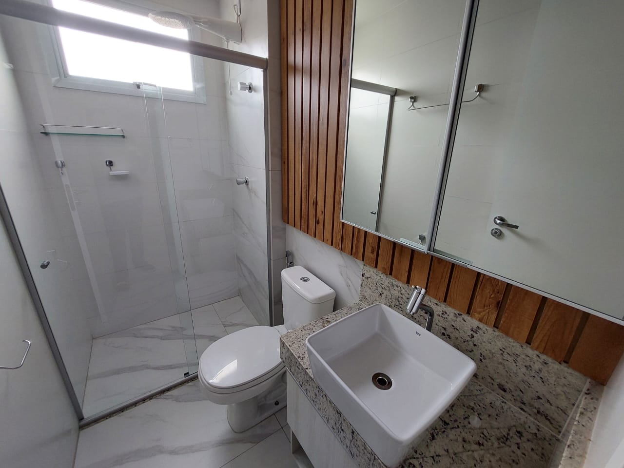 APARTAMENTO NOVINHO 1° LOCAÇÃO