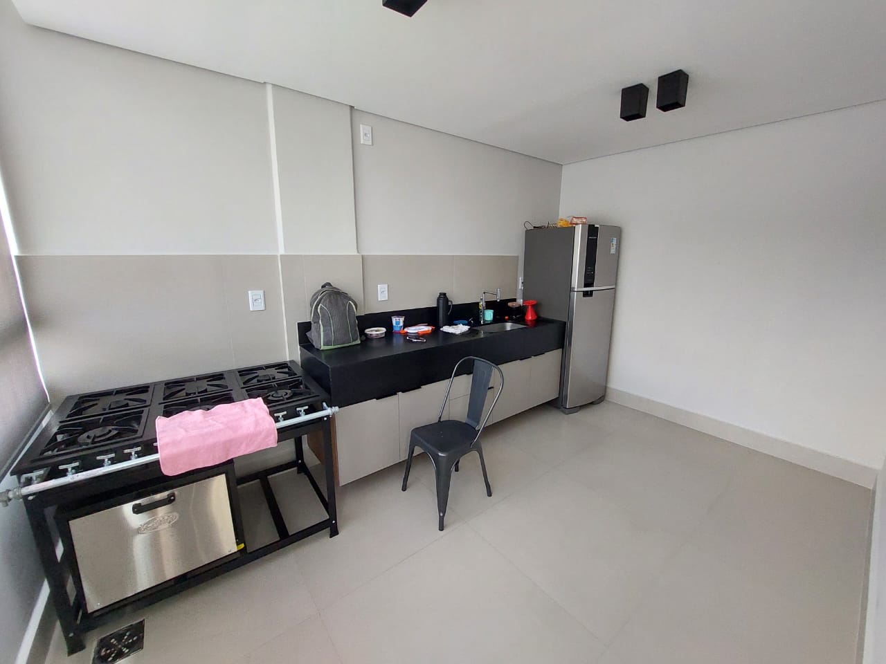 APARTAMENTO NOVINHO 1° LOCAÇÃO