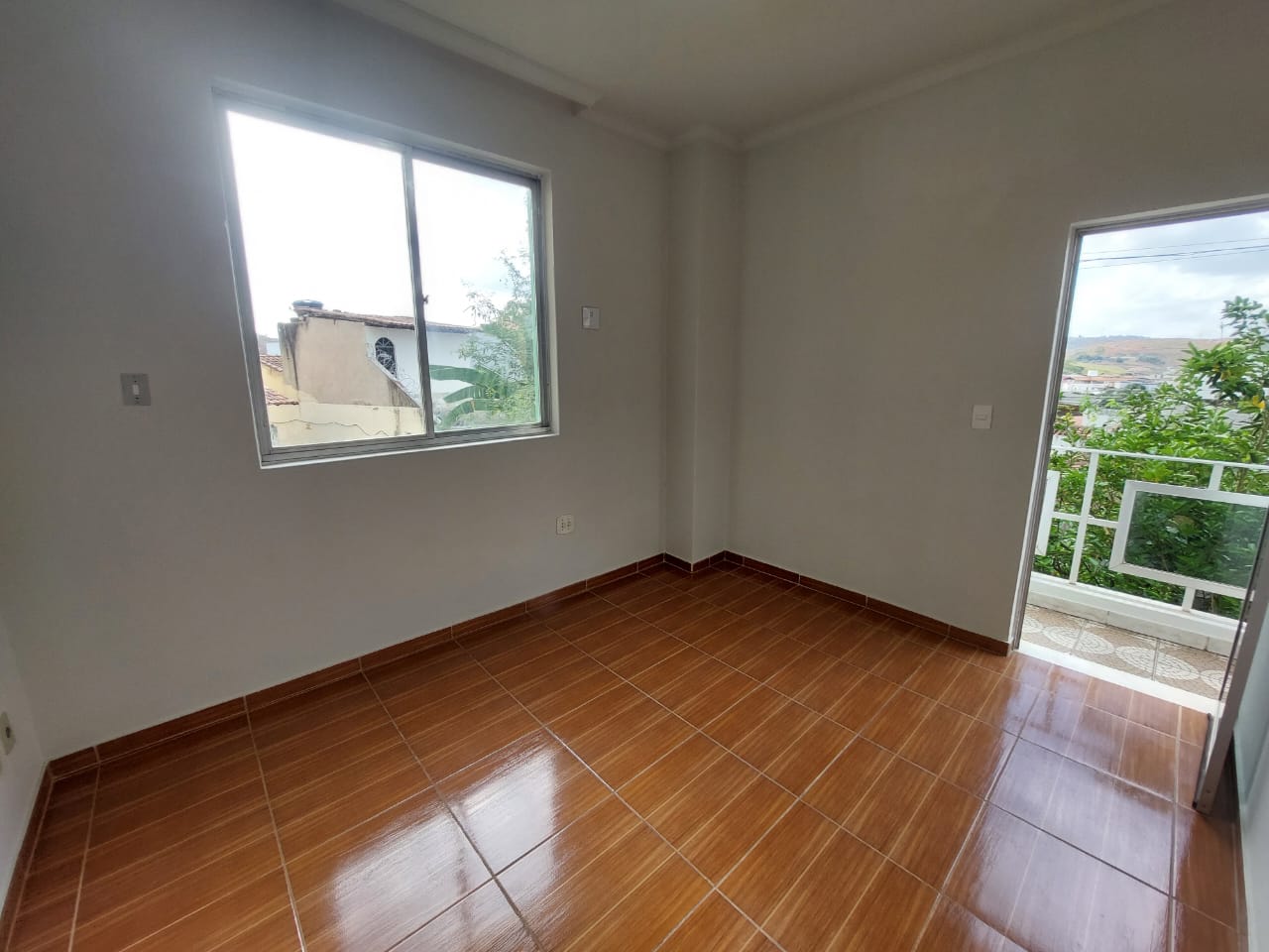 APARTAMENTO PARA LOCAÇÃO NO 1° ANDAR