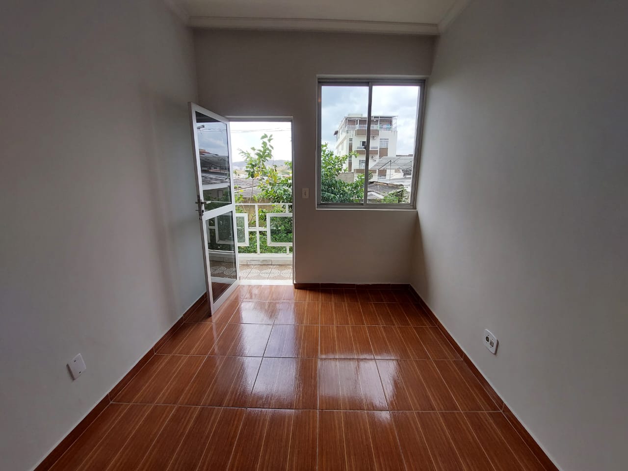 APARTAMENTO PARA LOCAÇÃO NO 1° ANDAR