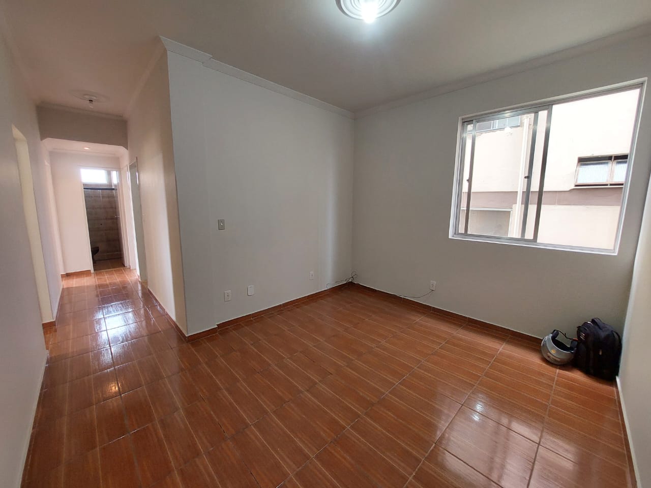 APARTAMENTO PARA LOCAÇÃO NO 1° ANDAR