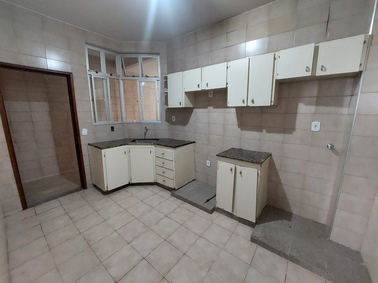 APARTMENTO PARA LOCAÇÃO 1° ANDAR ILHA DOS ARAUJOS