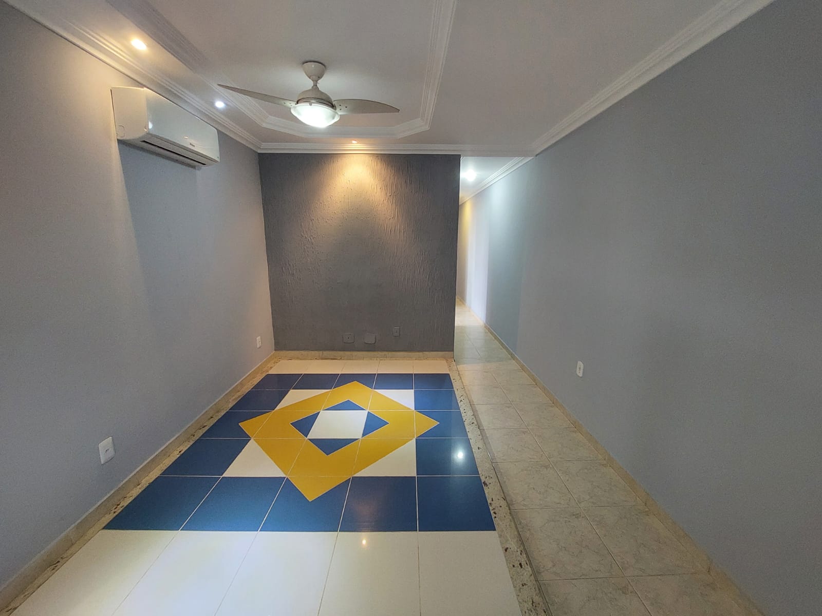 APARTAMENTO PARA LOCAÇÃO EM OTIMA LOCALIZAÇÃO 