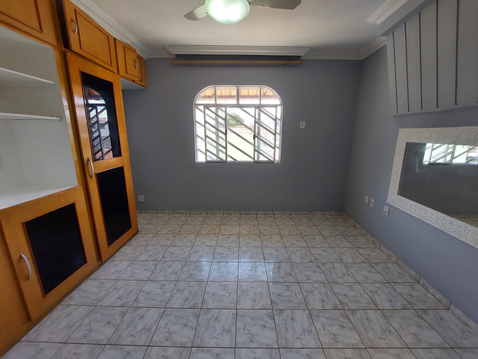 APARTAMENTO PARA LOCAÇÃO EM OTIMA LOCALIZAÇÃO 