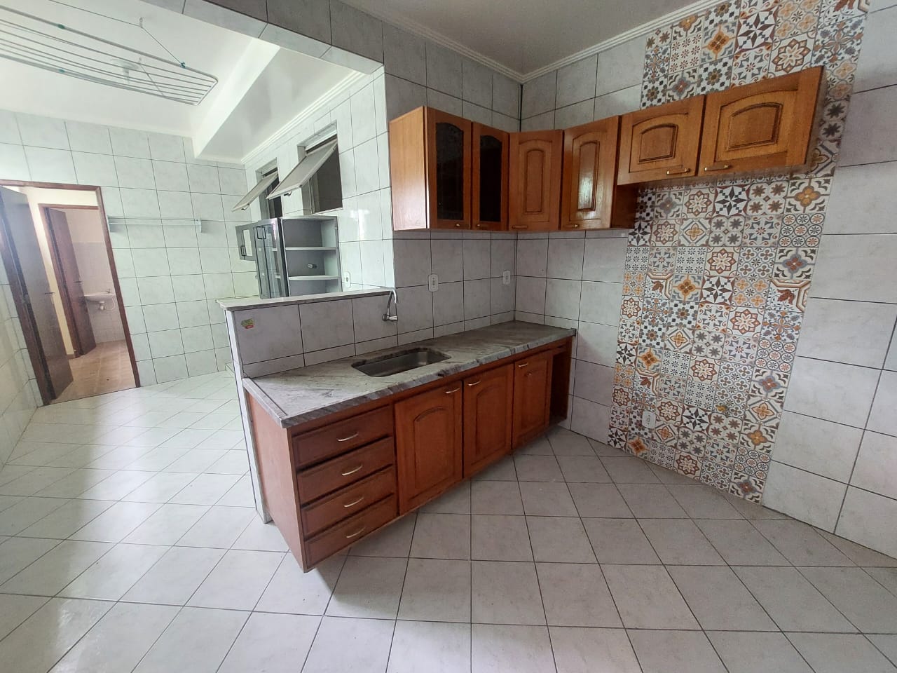 APARTAMENTO 1° ANDAR OTIMA LOCALIZAÇÃO - VILA BRETAS