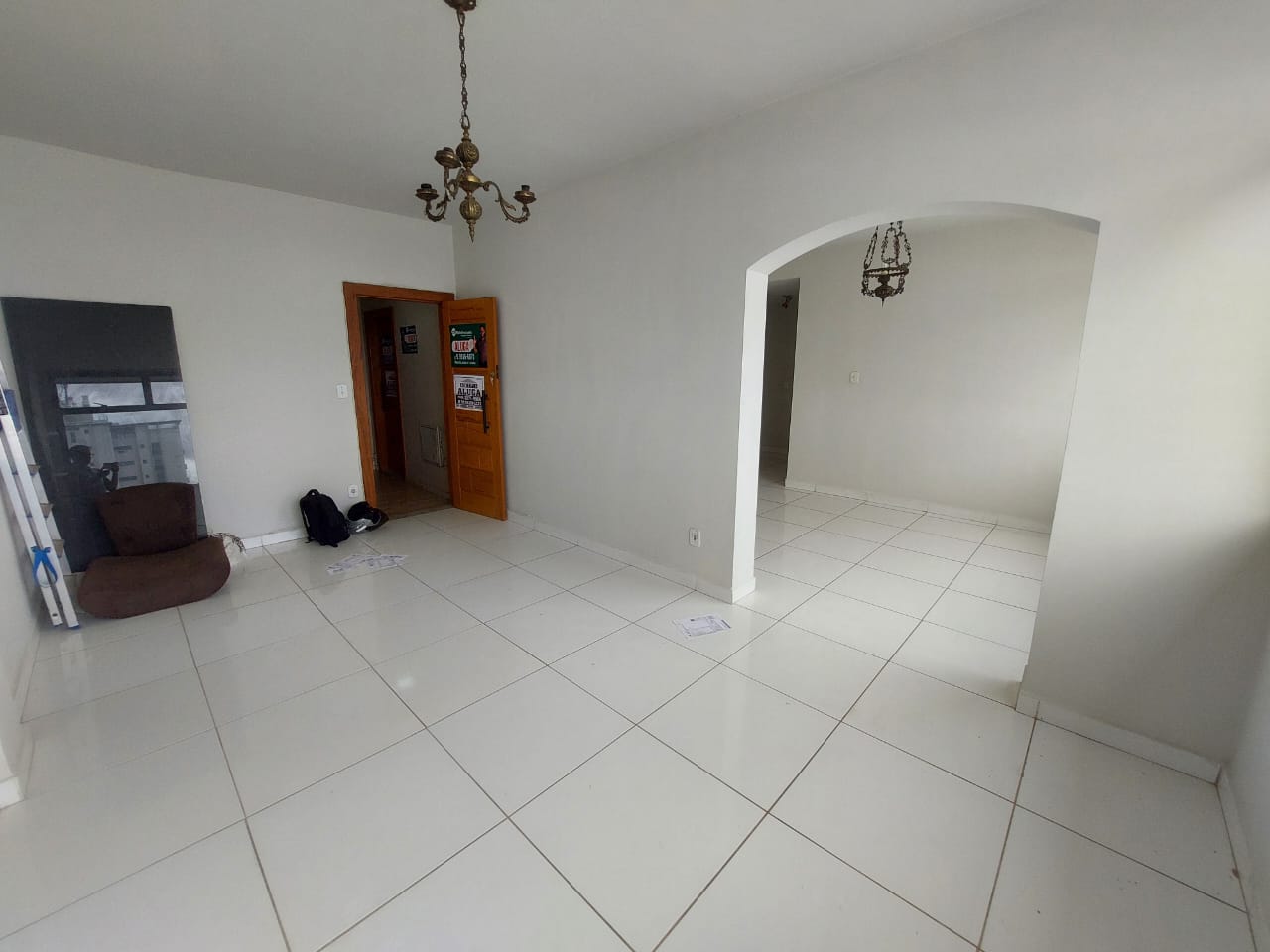 APARTAMENTO NO CENTRO PORTARIA 24HRS