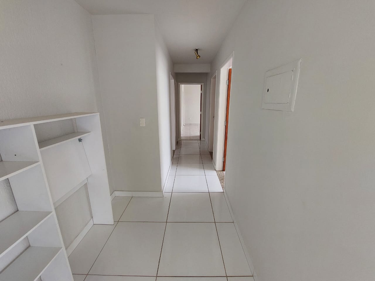 APARTAMENTO NO CENTRO PORTARIA 24HRS