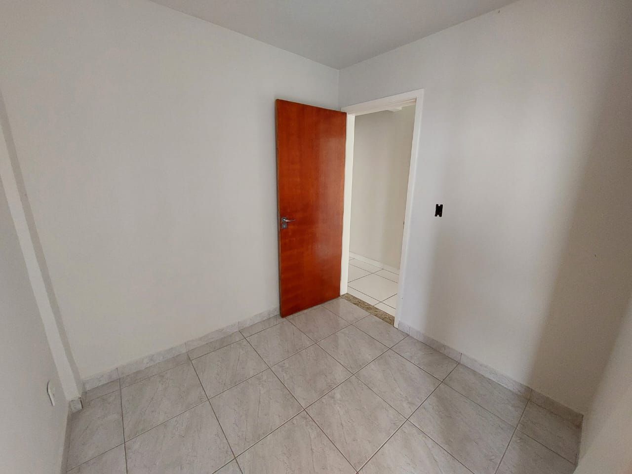 APARTAMENTO NO CENTRO PORTARIA 24HRS