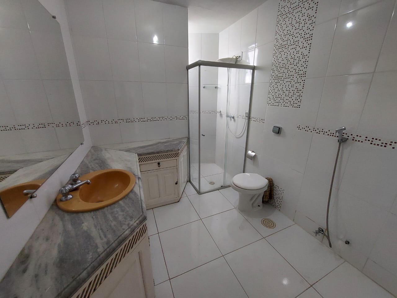 APARTAMENTO NO CENTRO PORTARIA 24HRS