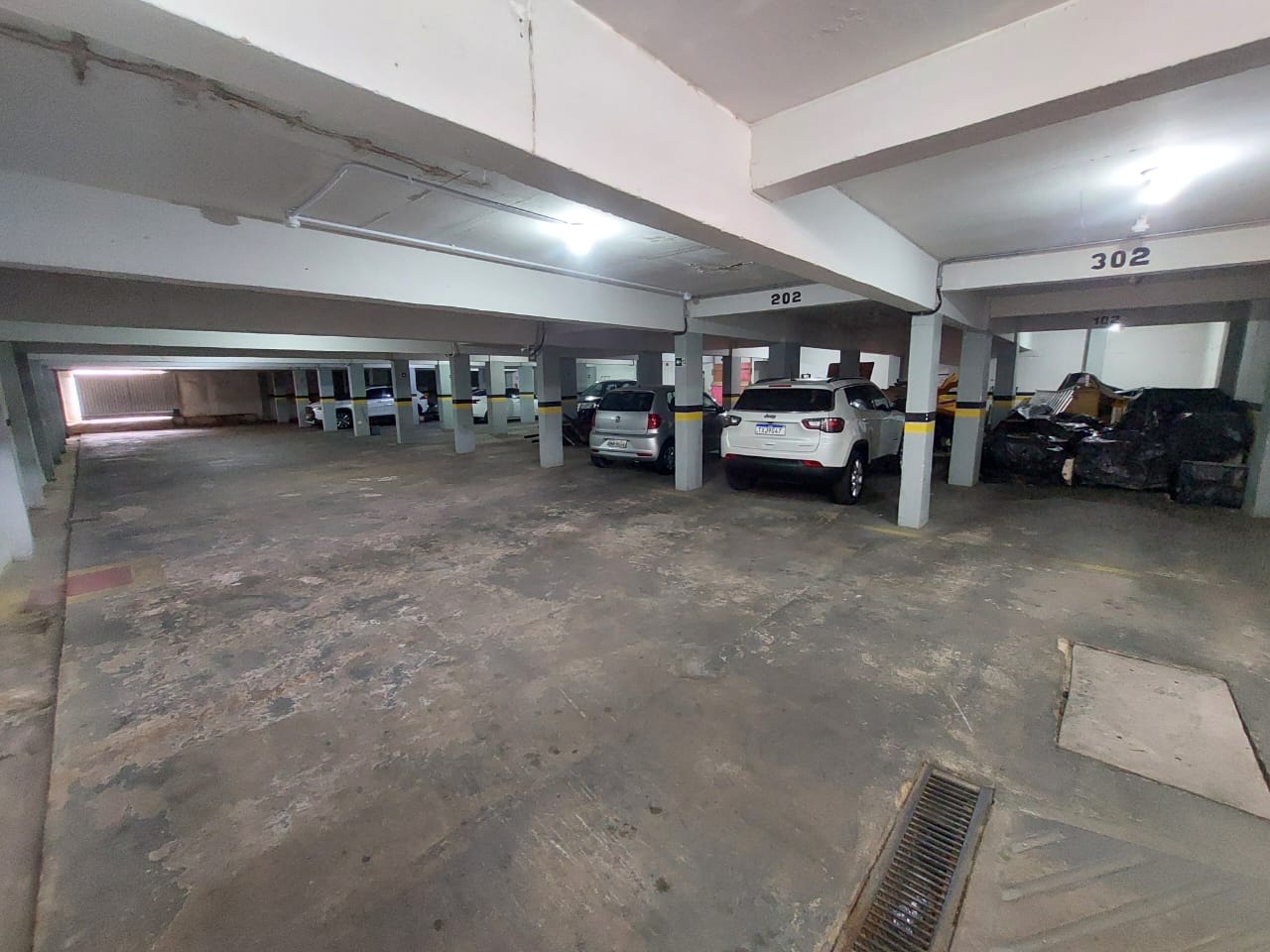 APARTAMENTO NO CENTRO PORTARIA 24HRS