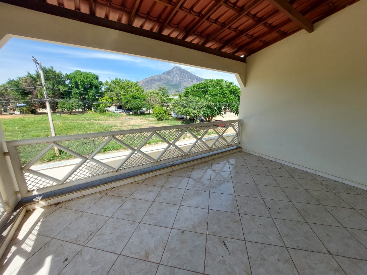 CASA PARA LOCAÇÃO  JKIII