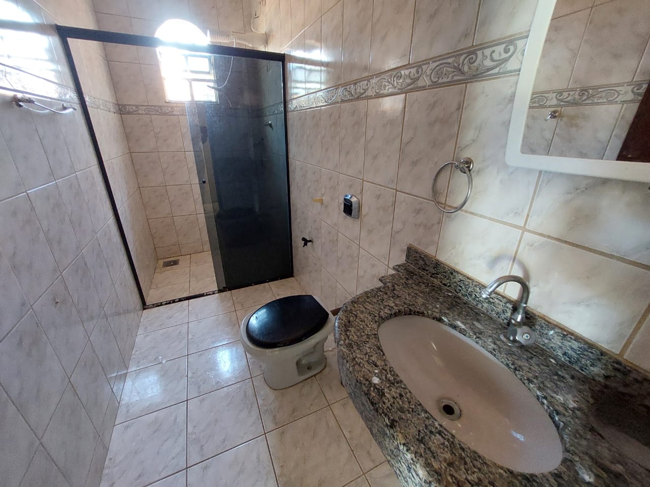 CASA PARA LOCAÇÃO  JKIII