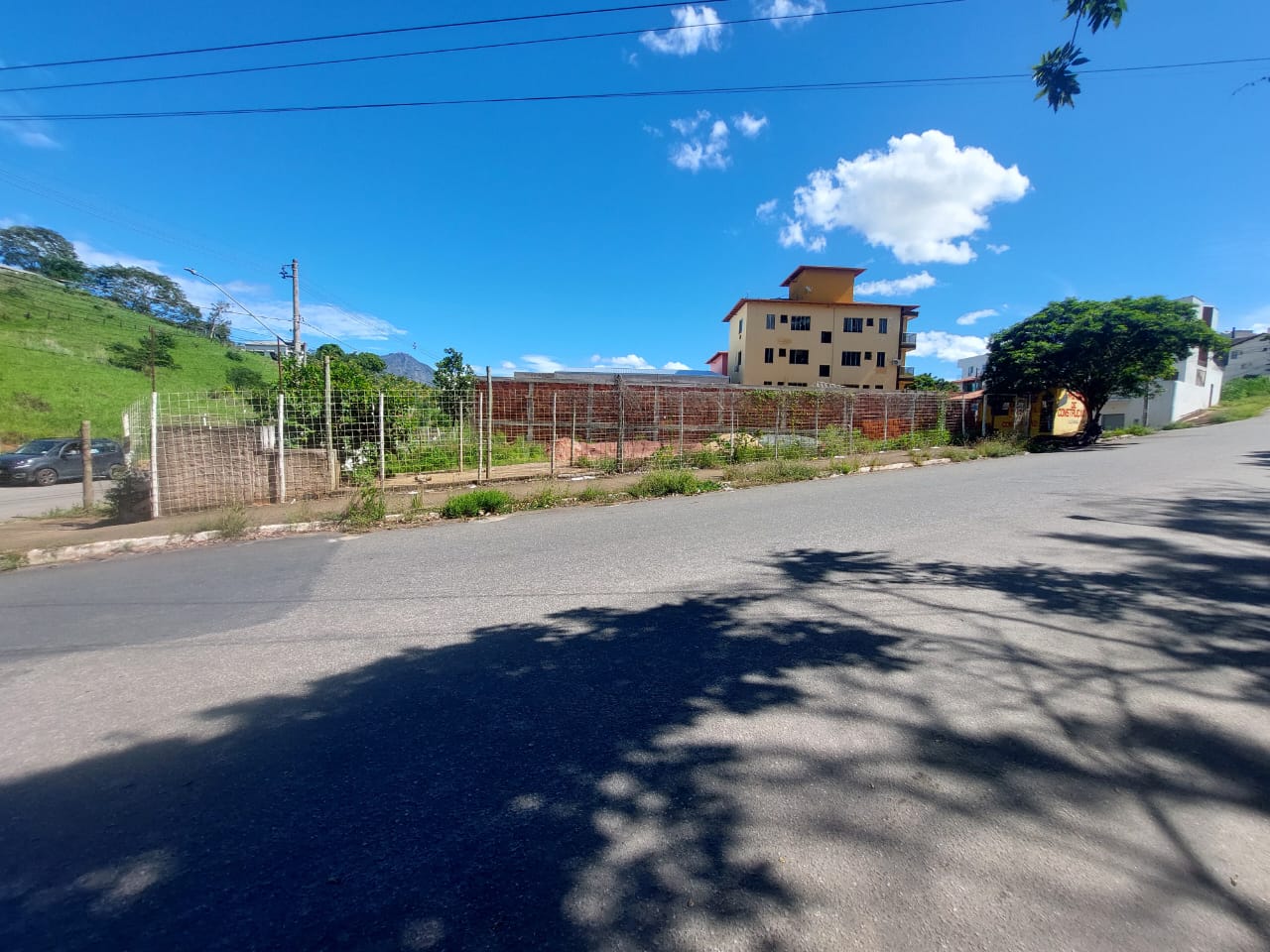 LOTE COM ESCRITORIO BEM LOCALIZADO NO BAIRRO CIDADE NOVA