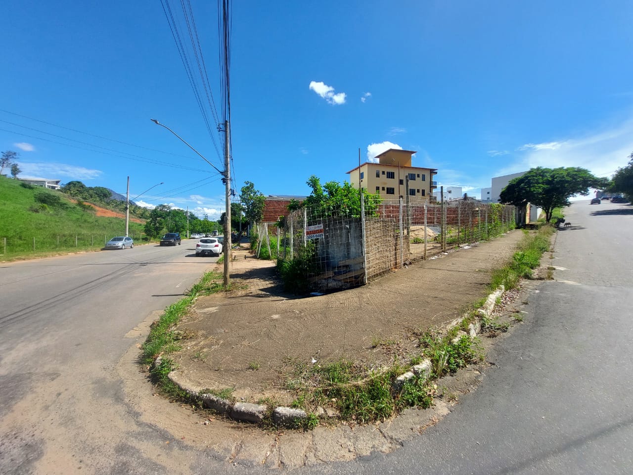 LOTE COM ESCRITORIO BEM LOCALIZADO NO BAIRRO CIDADE NOVA
