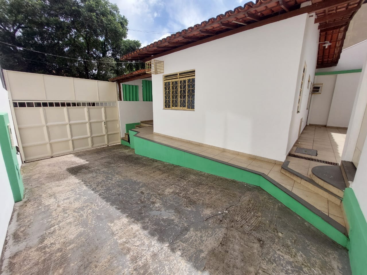 CASA COMERCIAL PERTO DO SHOPPING, ACAMPAMENTO DA VALE