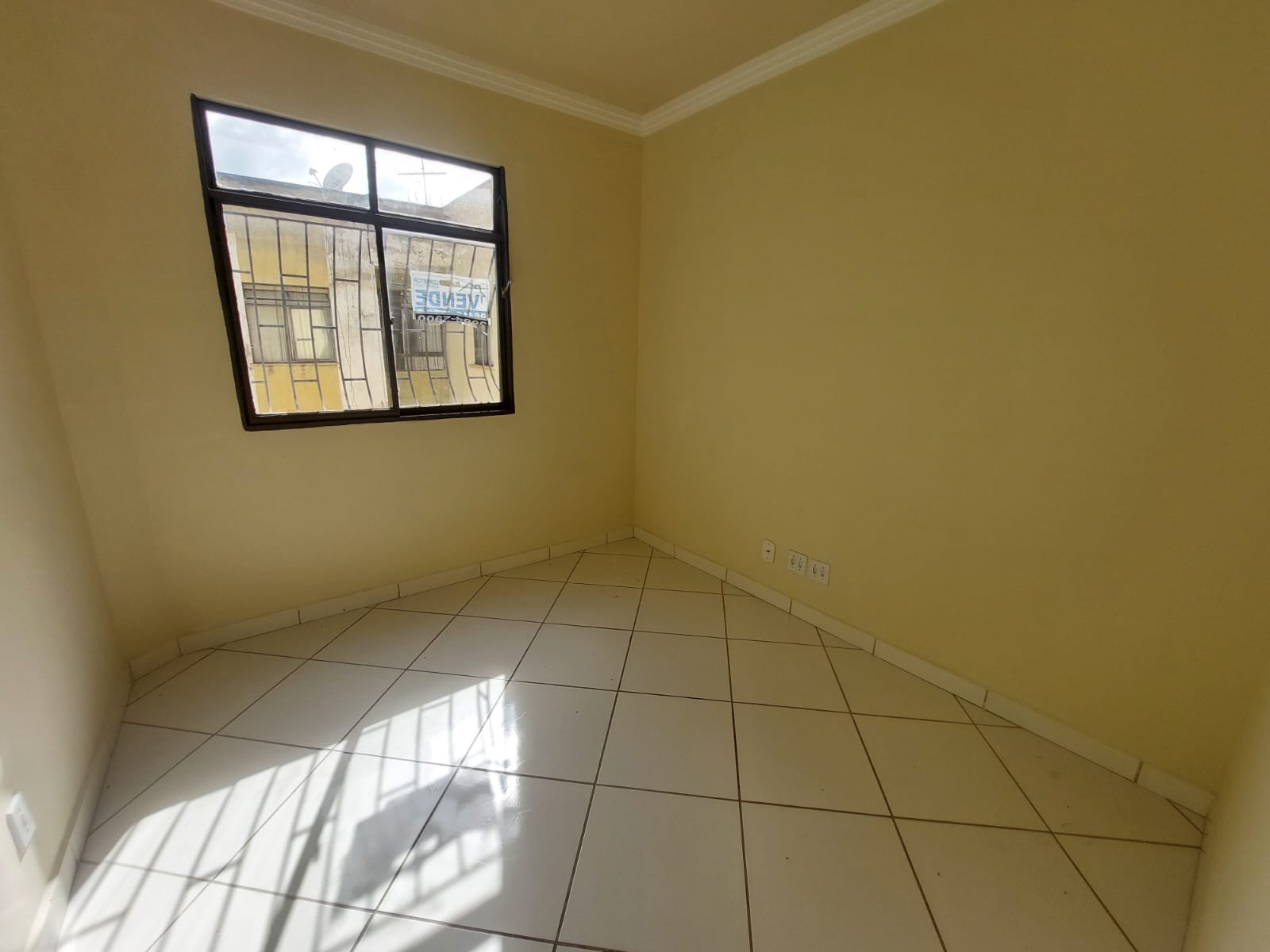 APARTAMENTO 3 ANDAR  BAIRRO ESPERANÇA
