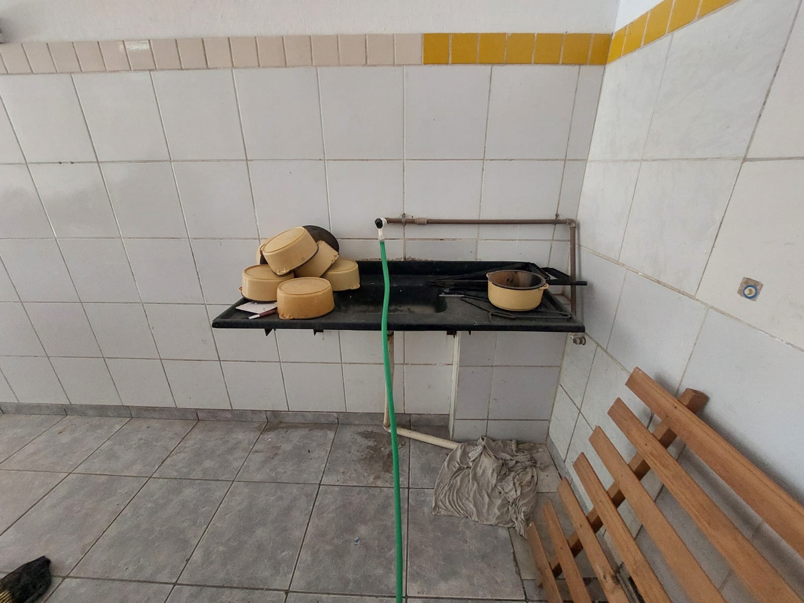 LOJA PARA LOCAÇÃO NO BAIRRO SANTA TEREZINHA