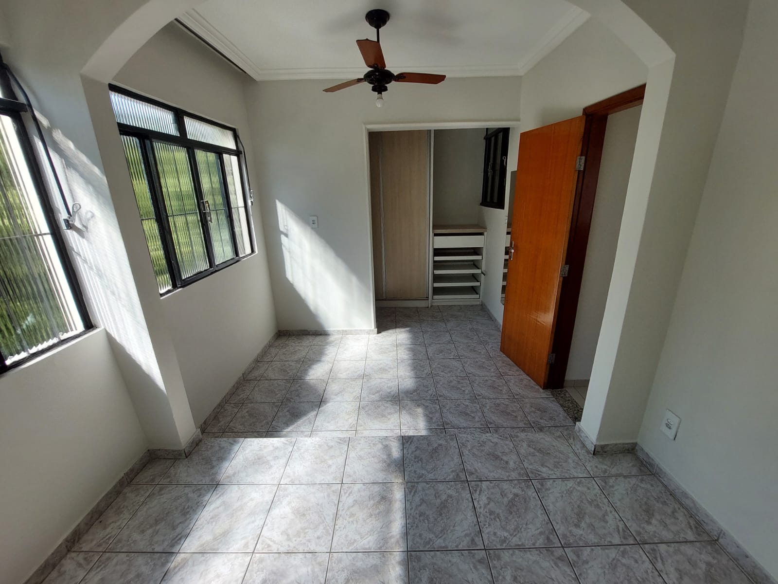 APARTAMENTO PARA LOCAÇÃO BAIRRO DE LOURDES
