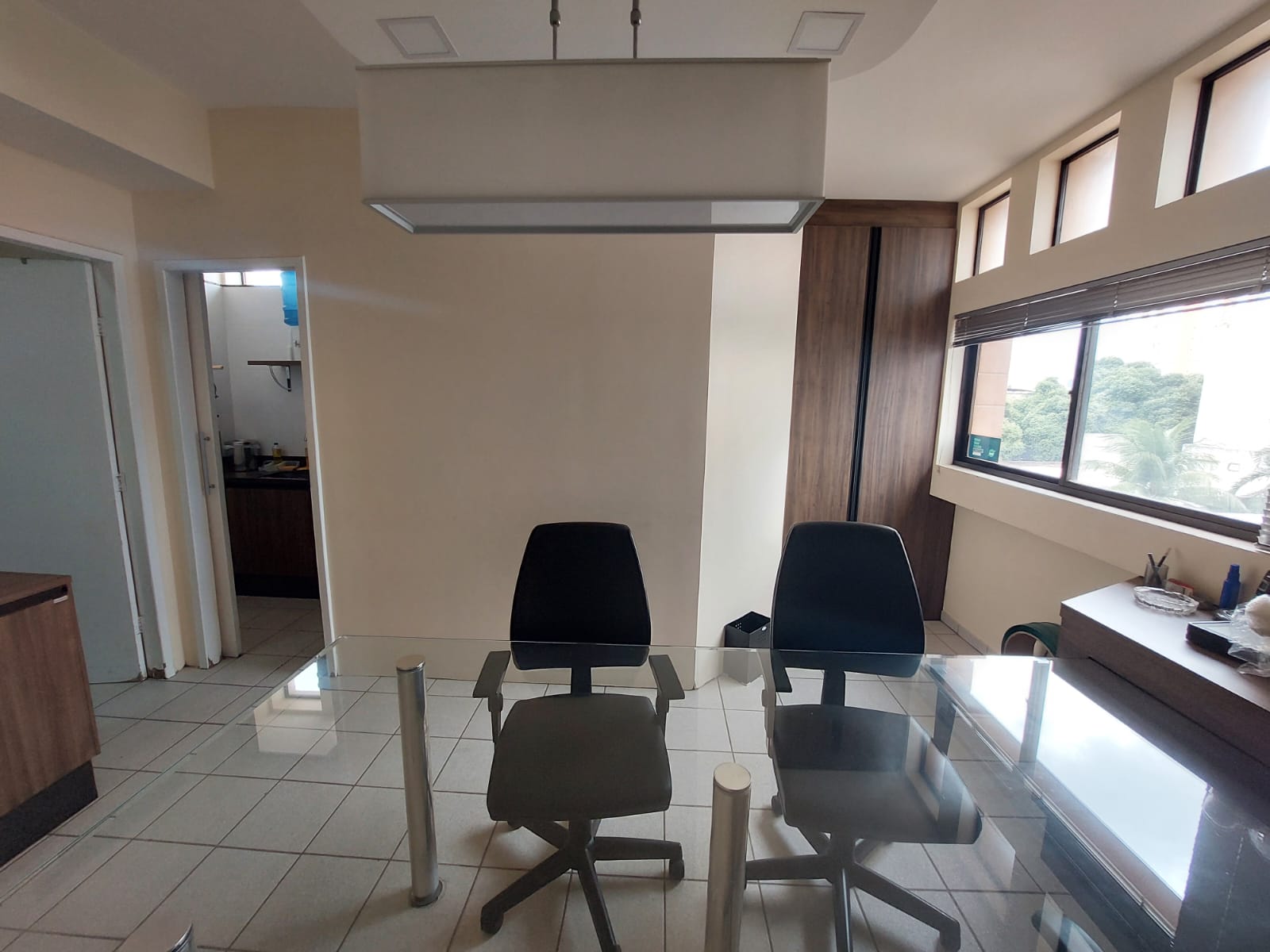 SALA COMERCIAL TODA MOBILIADA CENTRO DE GV OPORTUNIDADE!!!