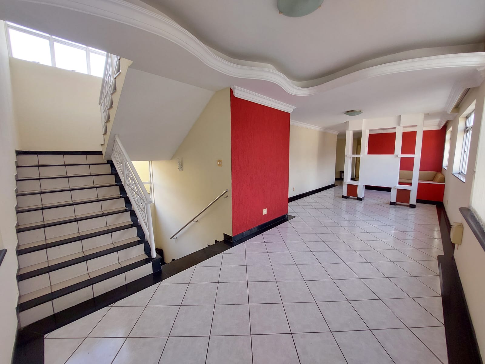 APARTAMENTO PARA LOCAÇÃO NO CENTRO PROXIMO AO MERCADO MUNICIPAL