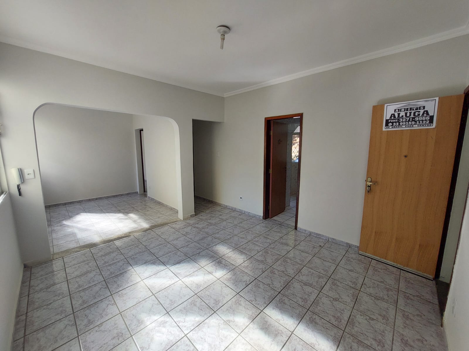 APARTAMENTO BAIRRO ESPERANÇA 