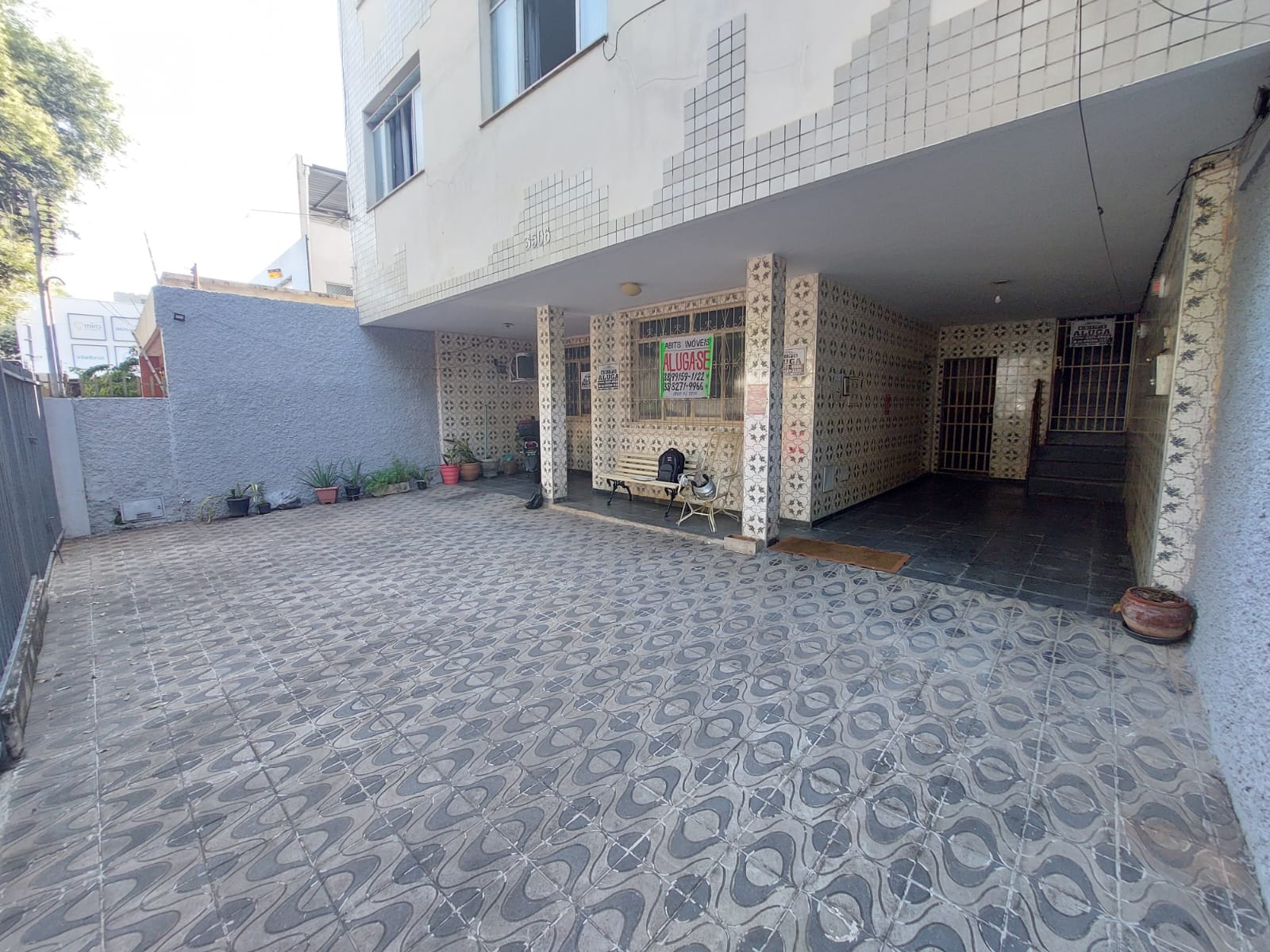 CASA PARA LOCAÇÃO RESIDENCIAL OU COMERCIAL