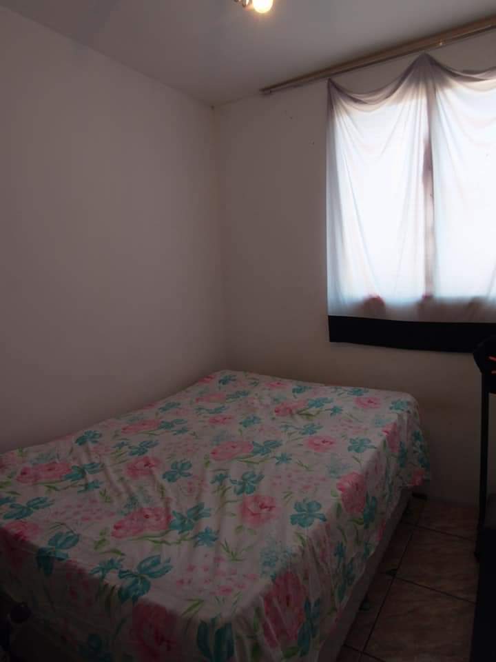 Vende -se apartamento com dois quartos, bairro Granja de Freitas, próximo ao centro de Belo Horizonte-MG