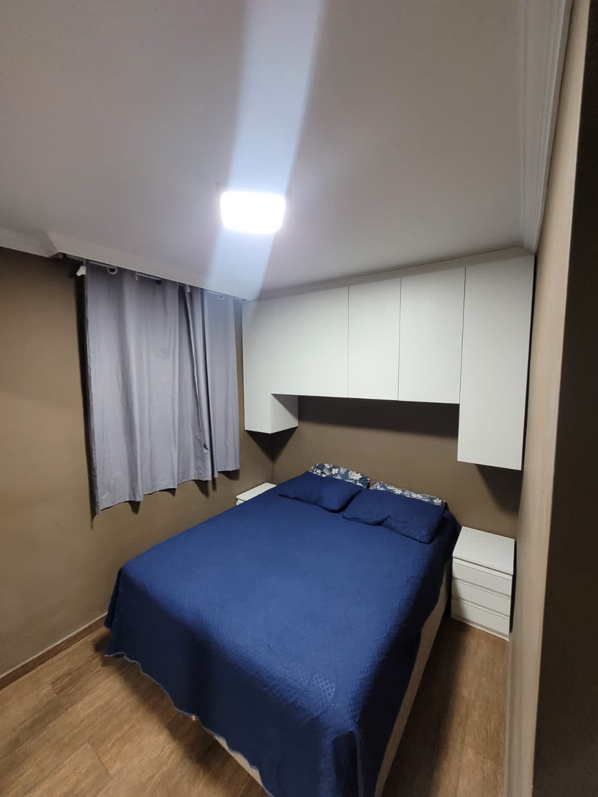 Vende-se excelente apartamento com dois quartos, no bairro Nações unidas, Sabará-MG, a 20 minutos do centro de BH.