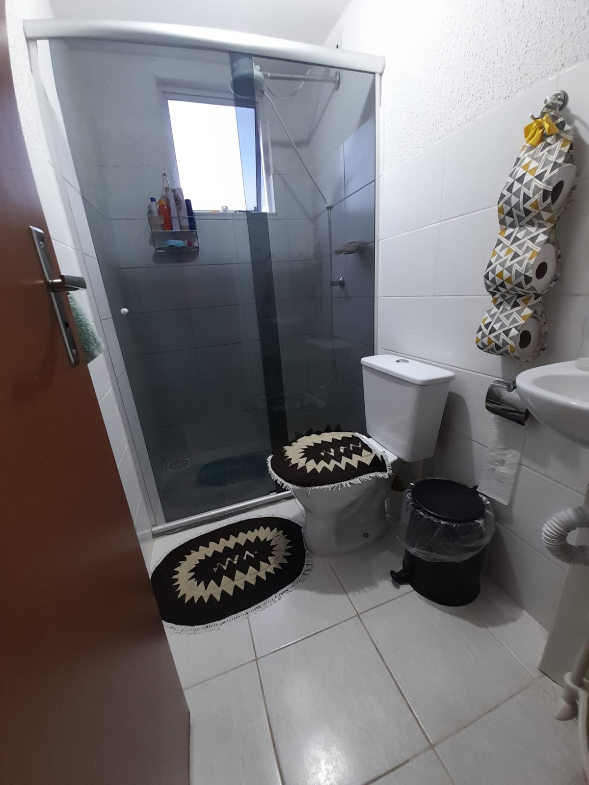 Vende-se apartamento no Condomínio Residencial Vila Atlântico, bairro Fogo Apagou, em Sabará-MG