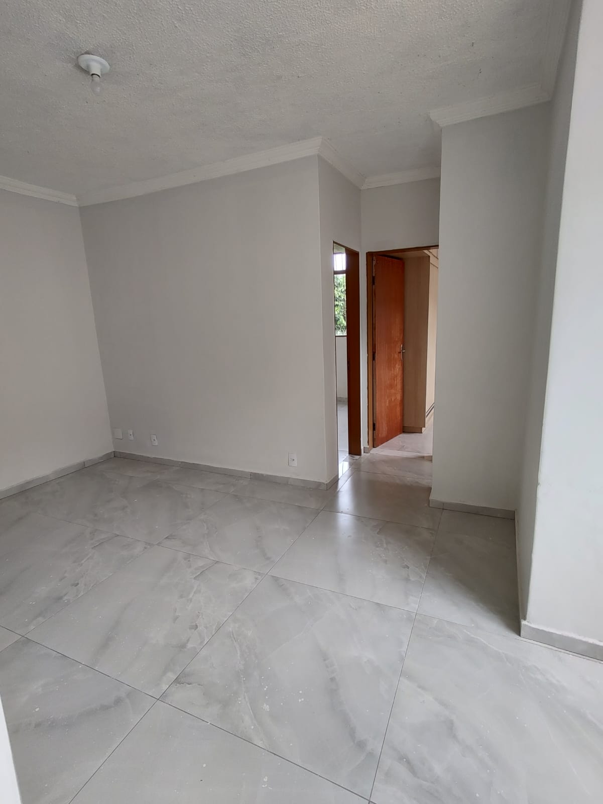 Aluga-se ótimo apartamento com dois quartos, no bairro Morada da Serra, Sabará-MG