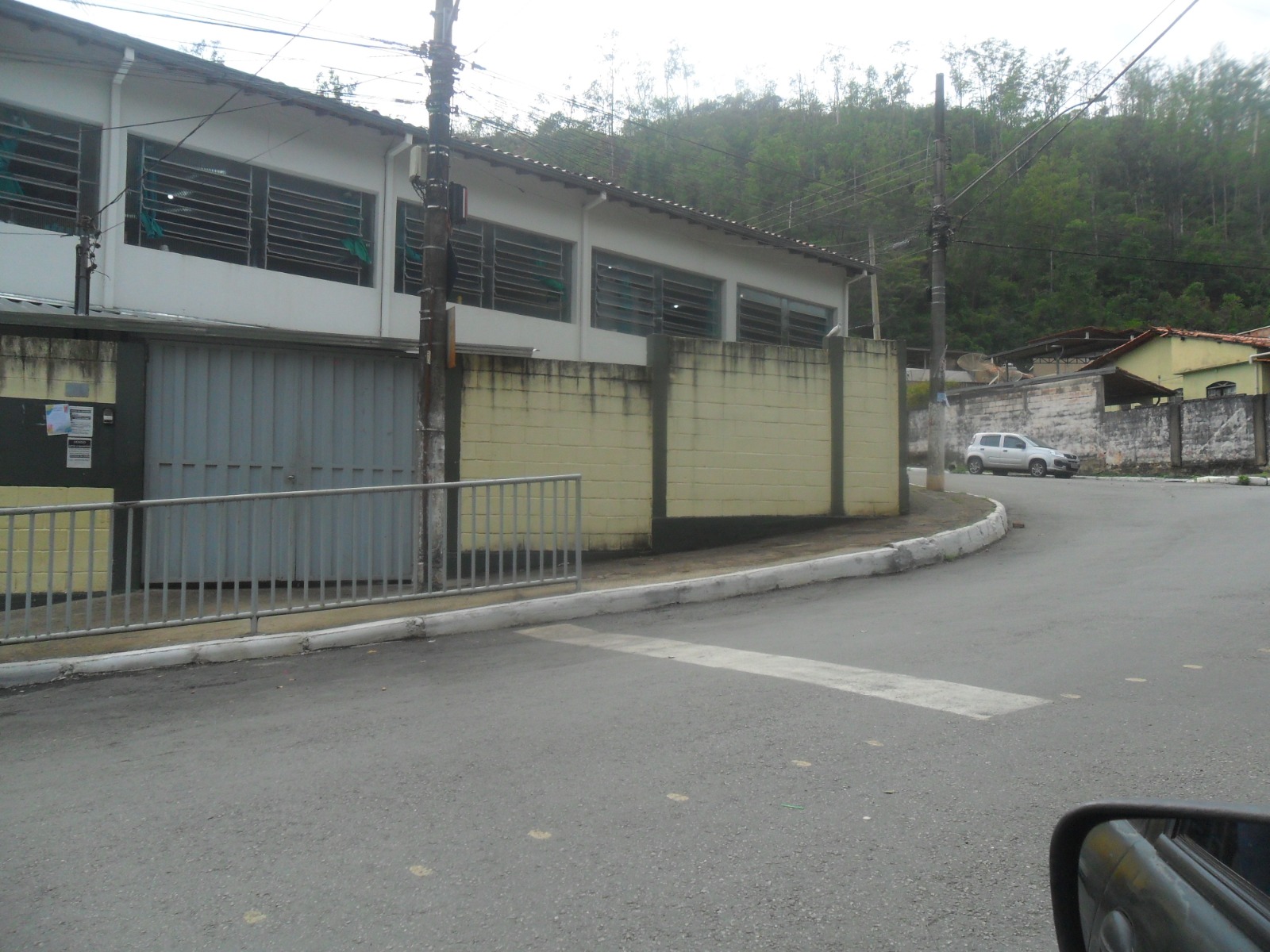 Aluga-se ótimo apartamento com dois quartos, no bairro Morada da Serra, Sabará-MG