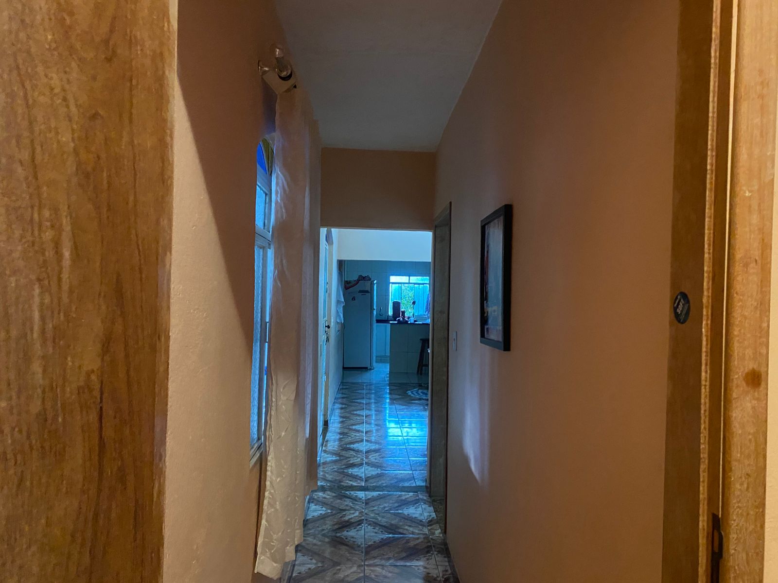 Vende-se esta casa com tres quartos, no bairro Goiânia, Belo Horizonte-MG