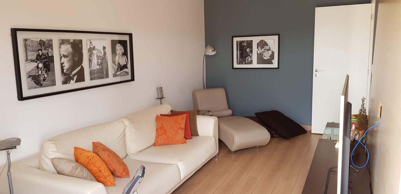 Vende-se ecelente casa em condomínio de luxo, Condomínio Eugenie Scharlé  em Sabará.
