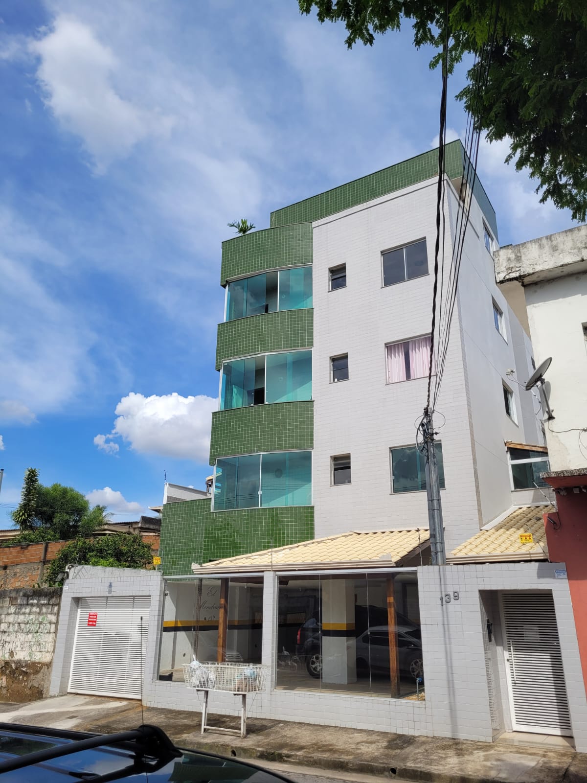 Vende-se excelente apartamento com 02 quartos, vaga de garagem coberta, ótima localização no bairro Santa Maria , Contagem-MG