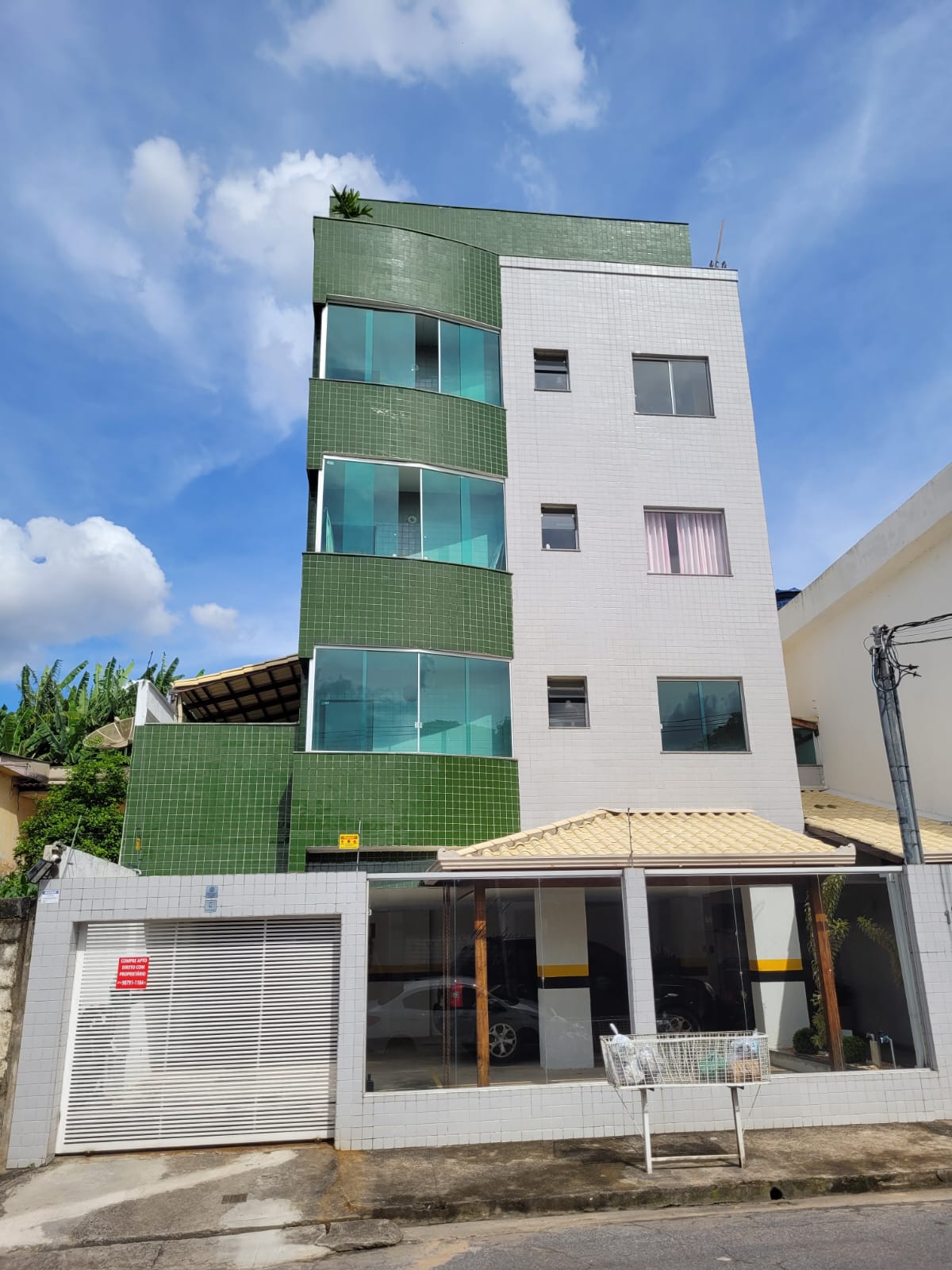 Vende-se excelente apartamento com 02 quartos, vaga de garagem coberta, ótima localização no bairro Santa Maria , Contagem-MG