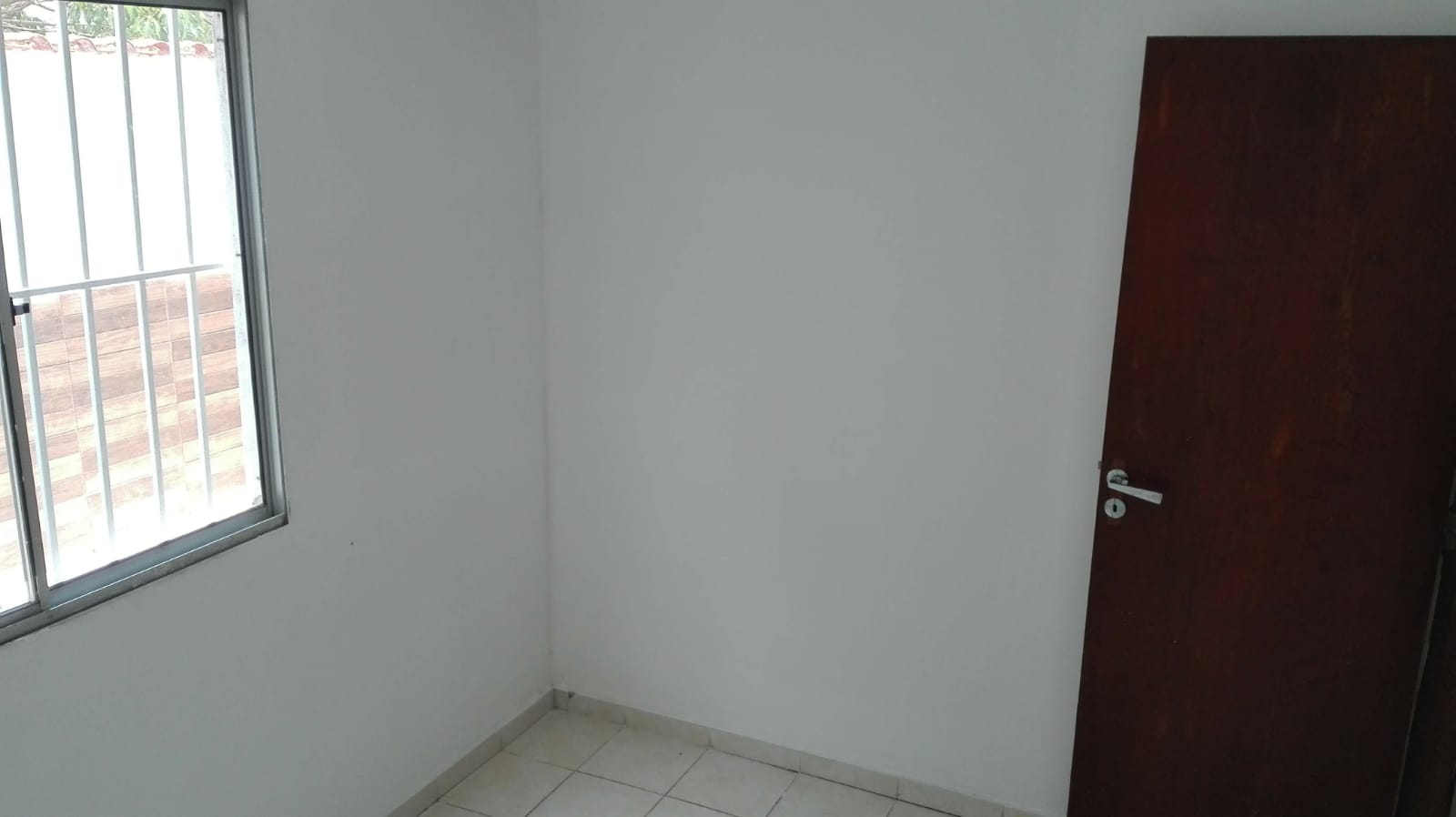 Vende-se ótimo apartamento com 02 quartos, área privativa, 01 vaga de garagem, Condomínio Mangueiras, Sabará- MG 