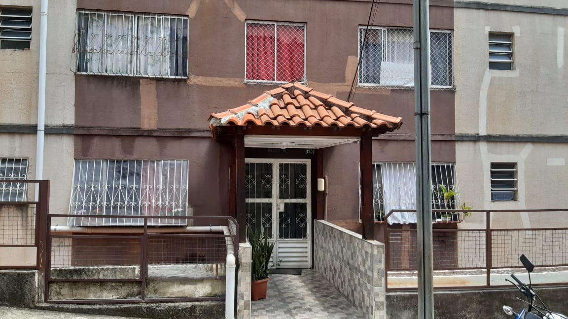 Vende-se excelente apartamento com 03 quartos,  área privativa , 1 vaga de garagem , Conjunto residencial Mangueiras, Sabará-MG.
