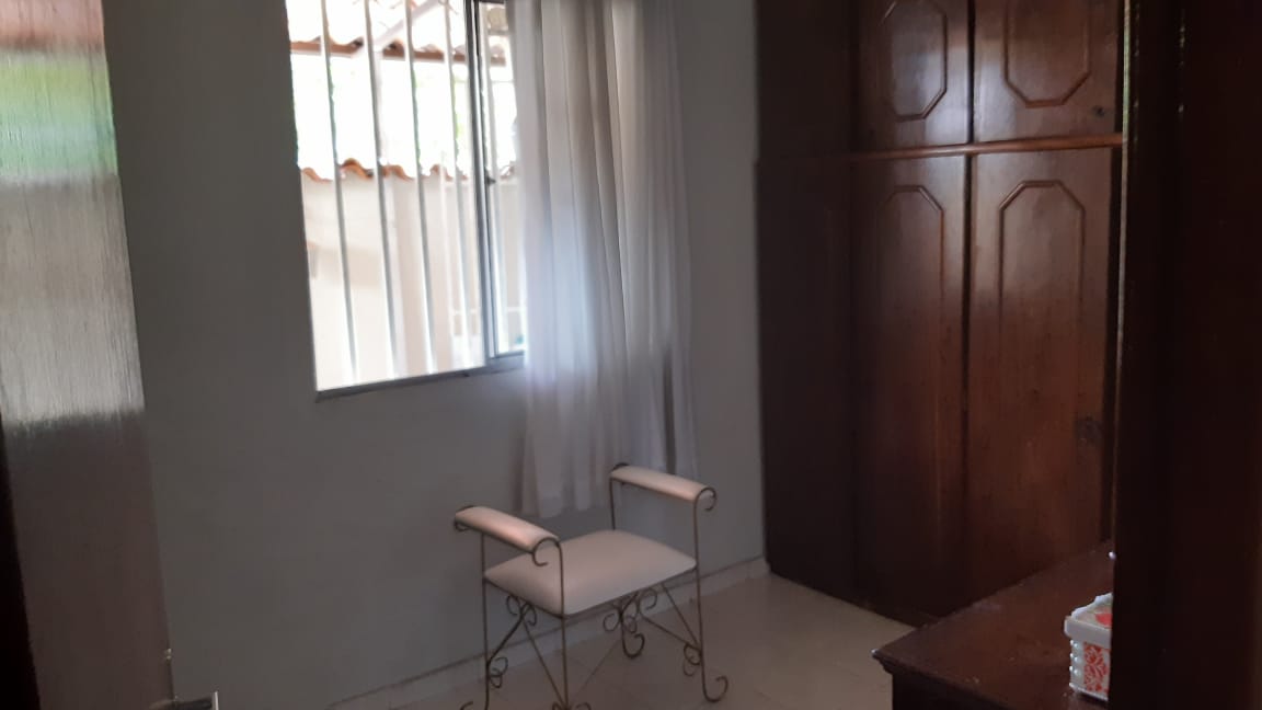 Vende-se excelente apartamento com 03 quartos,  área privativa , 1 vaga de garagem , Conjunto residencial Mangueiras, Sabará-MG.