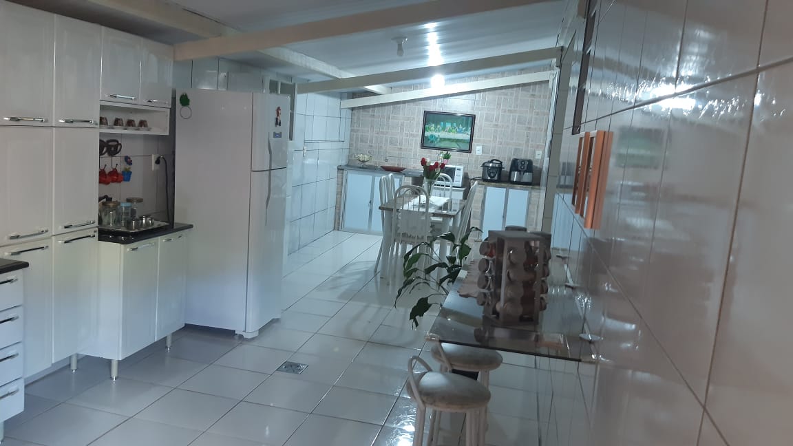 Vende-se excelente apartamento com 03 quartos,  área privativa , 1 vaga de garagem , Conjunto residencial Mangueiras, Sabará-MG.
