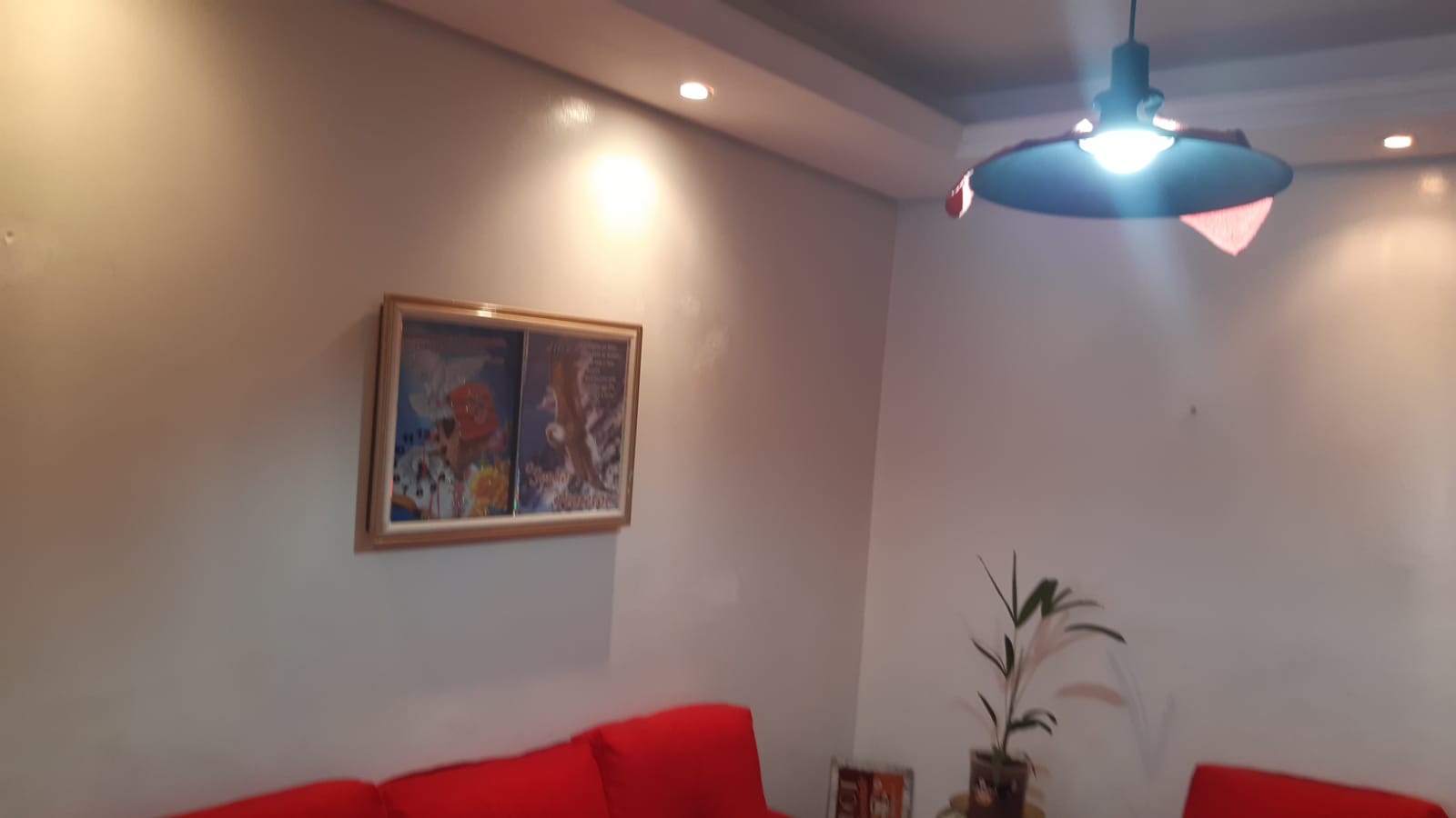 Vende-se excelente apartamento com 02 quartos, vaga de garagem, Condomínio Mangueiras, Sabará-MG