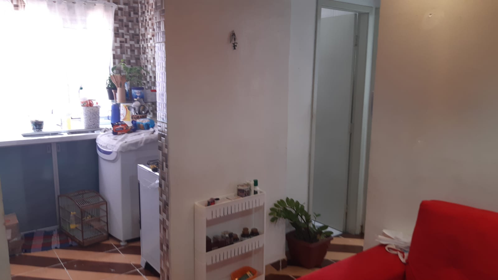 Vende-se excelente apartamento com 02 quartos, vaga de garagem, Condomínio Mangueiras, Sabará-MG